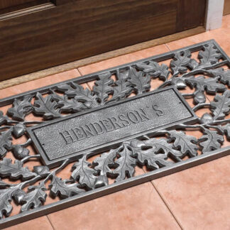 Personalized Leaf Door Mat w/ Italic Font